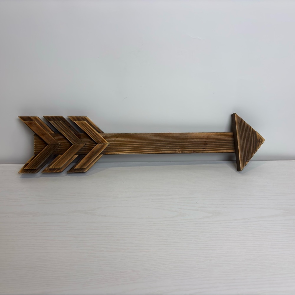 Rustic Brown Wooden Arrow Wall Decor